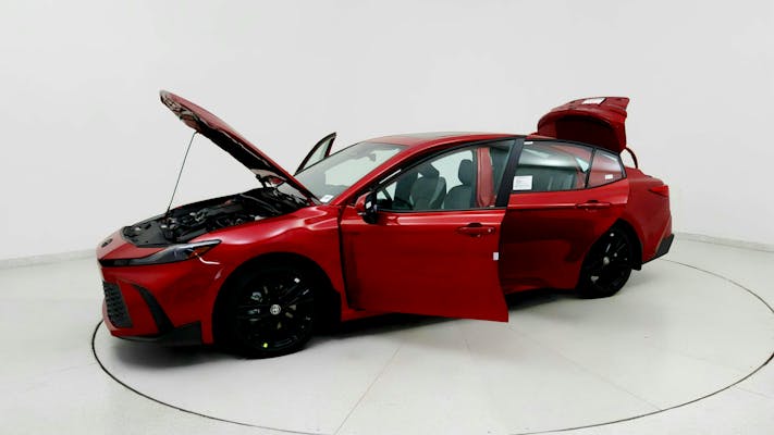 2025 Toyota Camry SE photo 10